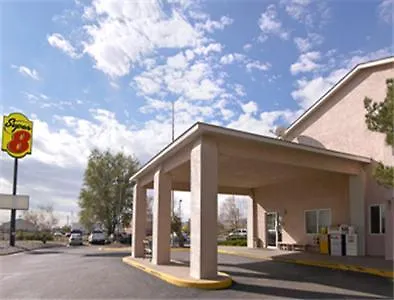 Super 8 By Wyndham Socorro