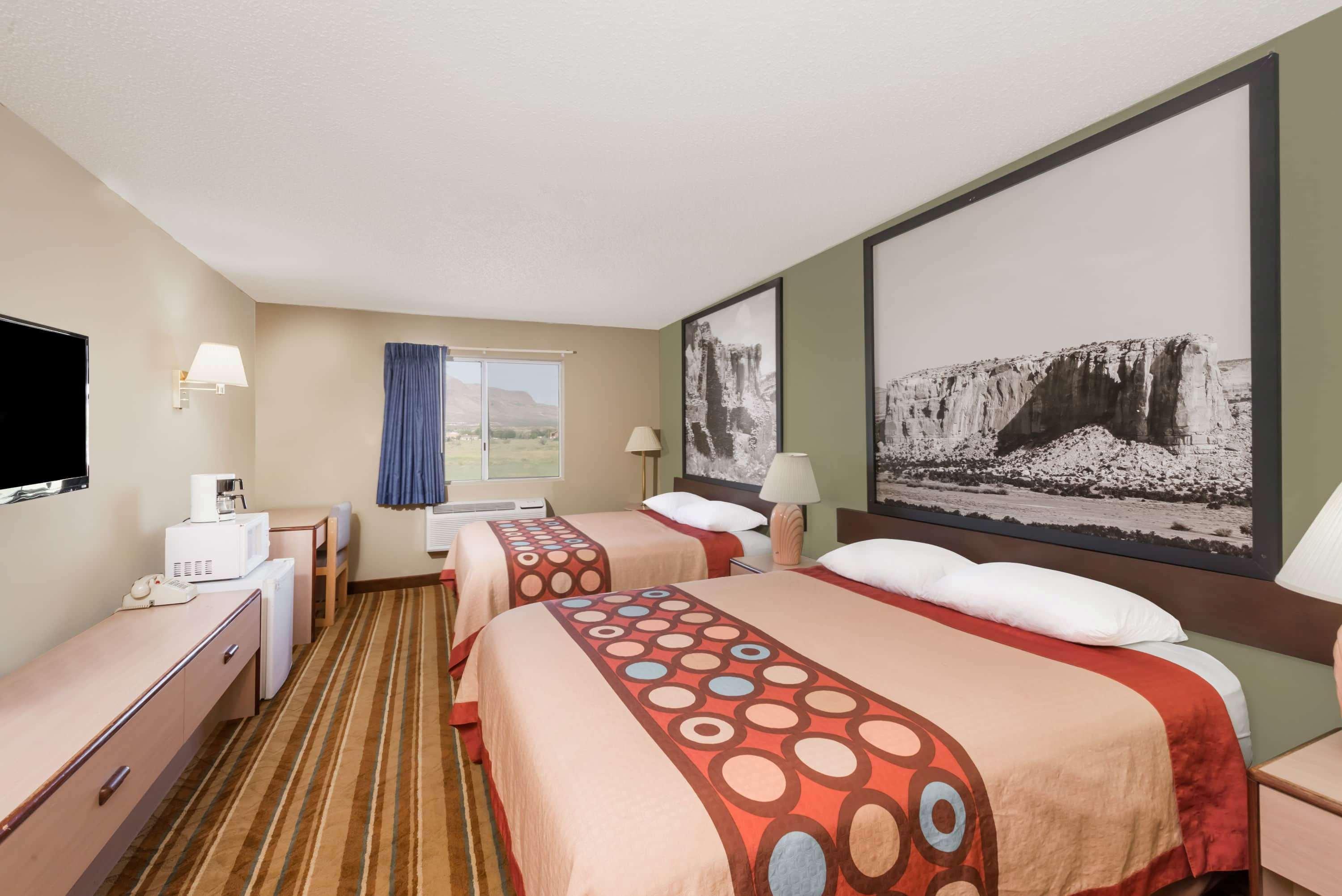 Super 8 By Wyndham Motel 2*