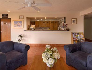 Super 8 By Wyndham Motel